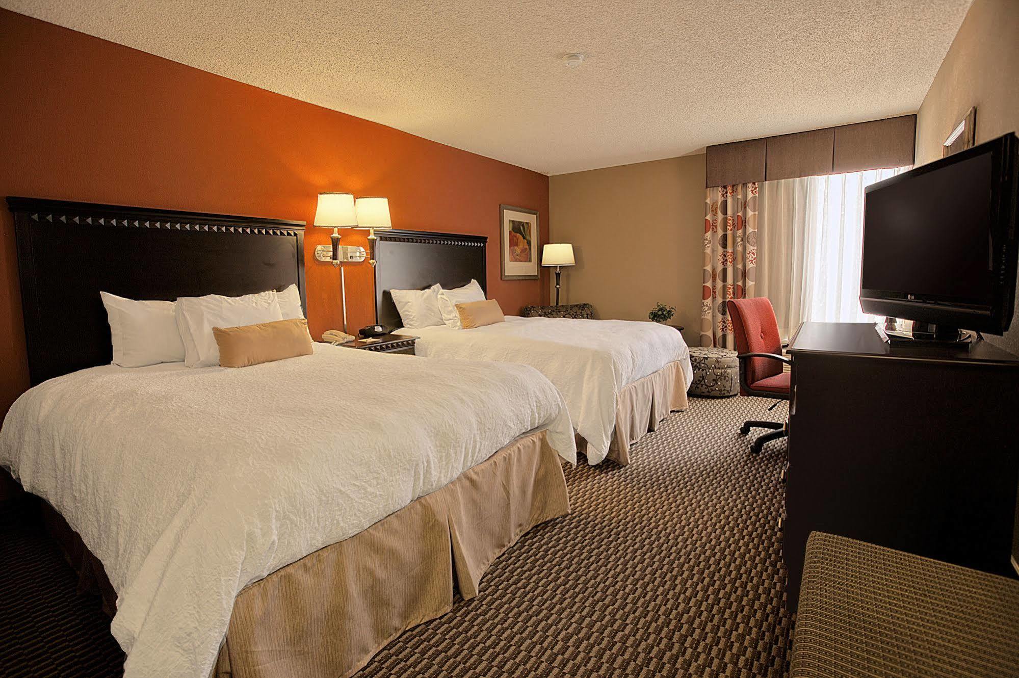Hampton Inn Asheville - Biltmore Area Zewnętrze zdjęcie